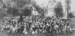 1922 : Photo de groupe devant le rocher de Saint-Fiacre